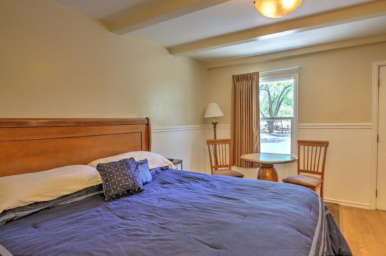 Western Star Inn Райфл Номер фото